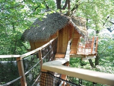 Cabanes dans les arbres de Quénécan